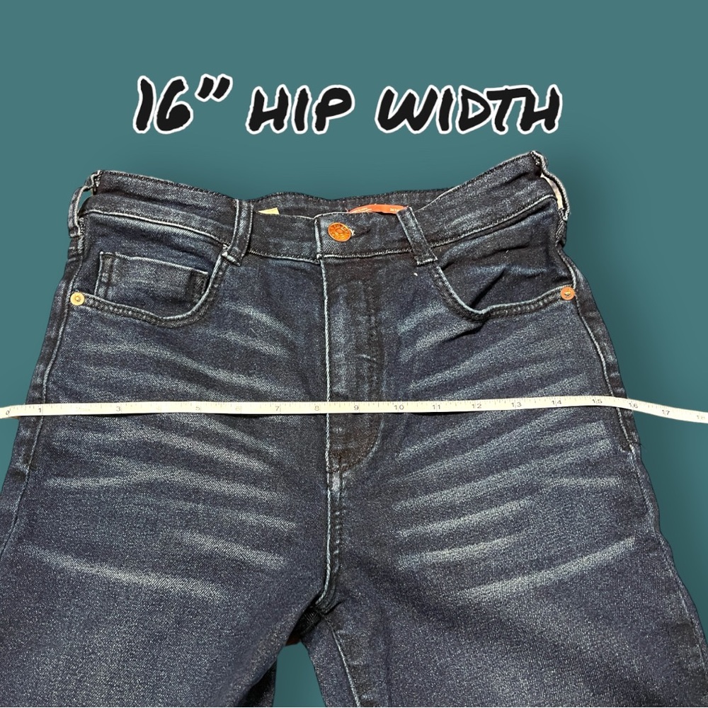 EUC Pilcro and the Letterpress cigarette style jeans with let out hem. Size 26 - Picture 7 of 11
